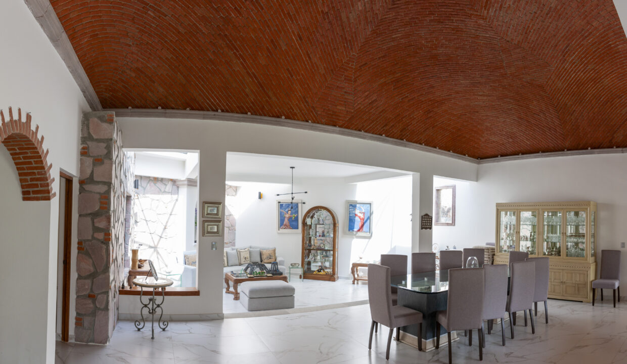_T2B8847-Pano